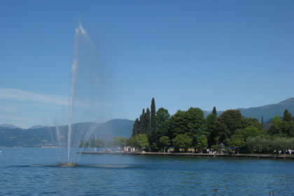 Bardolino der Kste mit Wasserspielen