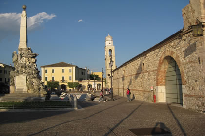 Lazise Altstadt