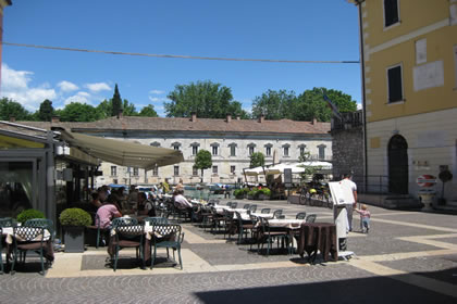 Peschiera Zentrum