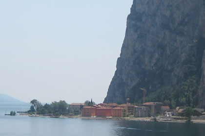 Tremosine Panoramablick auf den Ortsteil Campione